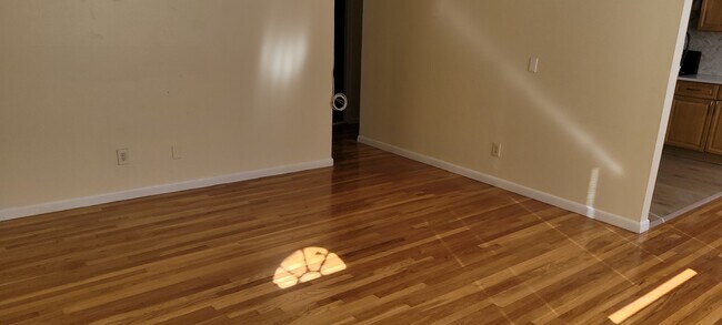 Building Photo - 118 East 24th St Apartments