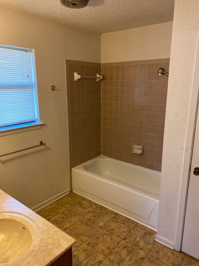 Building Photo - 4Bd/2Ba in Killeen, TX!