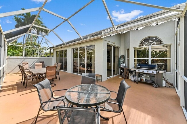 Building Photo - 8319 Horseshoe Bay Rd