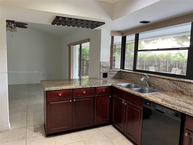 Building Photo - 11545 SW 101st Terrace