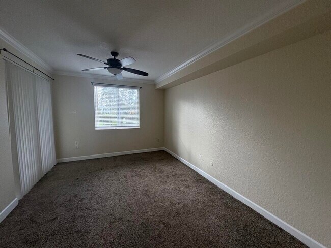 Building Photo - 3205 Renaissance Way