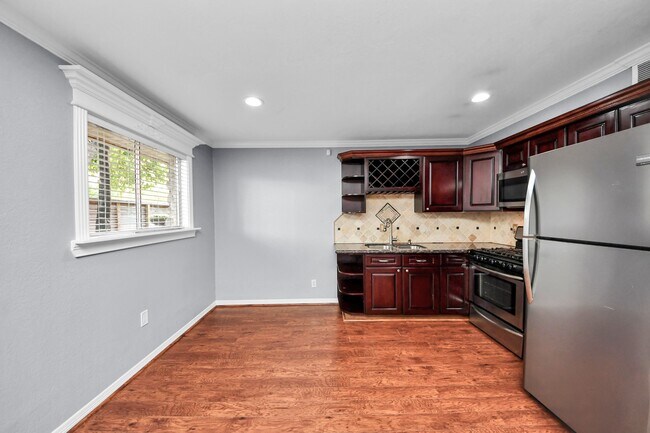 Building Photo - 1529 Wirt Rd