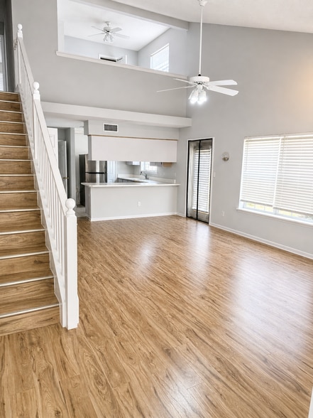 Building Photo - 4120 Silkbay Ct