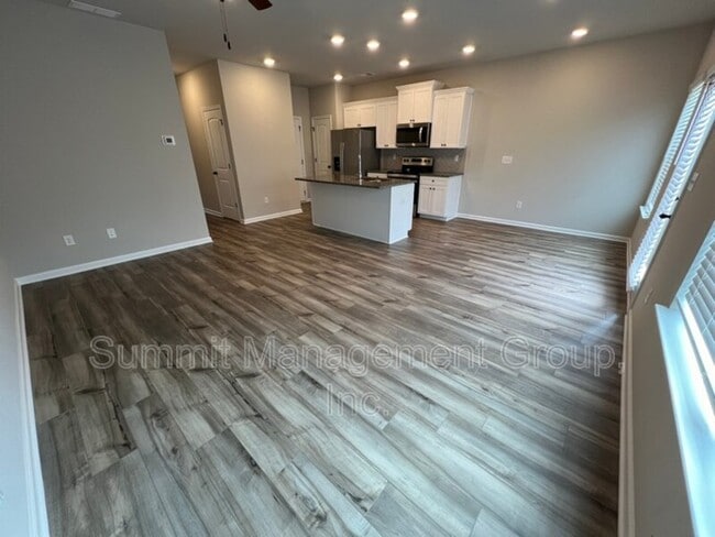 Building Photo - 130 Skipjack Ct