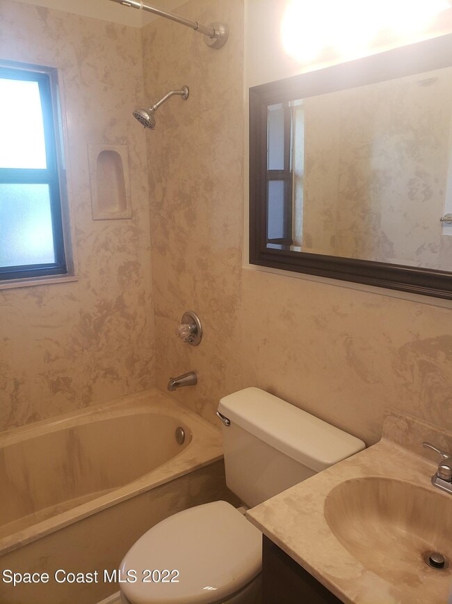 Building Photo - 1580 S Atlantic Ave