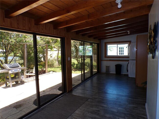 Building Photo - 239 Cocoa Ln