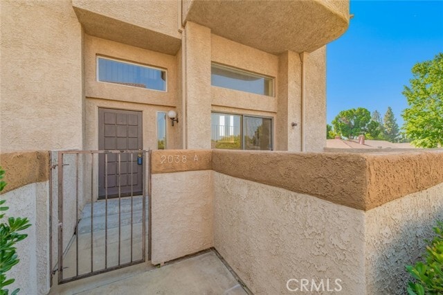 Building Photo - 2038 S Bon View Ave