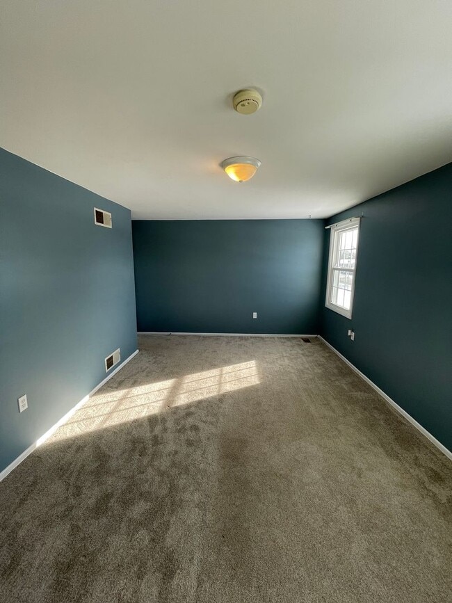 Building Photo - 120 Scottsdale Dr