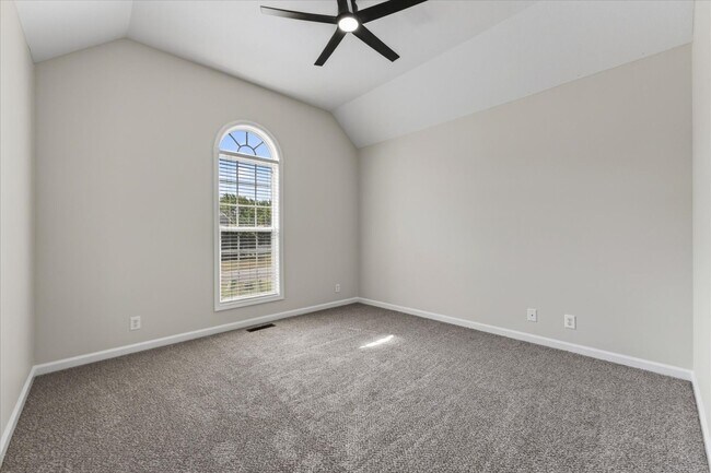 Building Photo - 3109 Holly Point