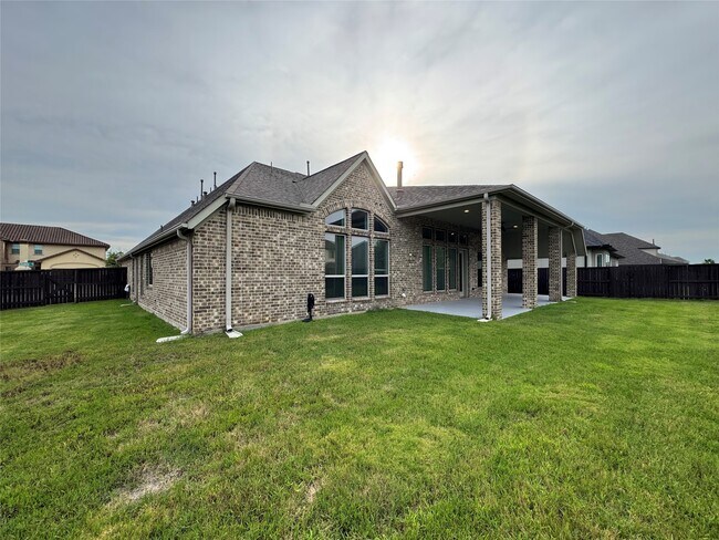 Building Photo - 10323 Granite Ct