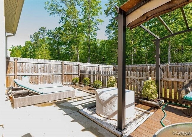 Building Photo - 3414 Avocado Dr