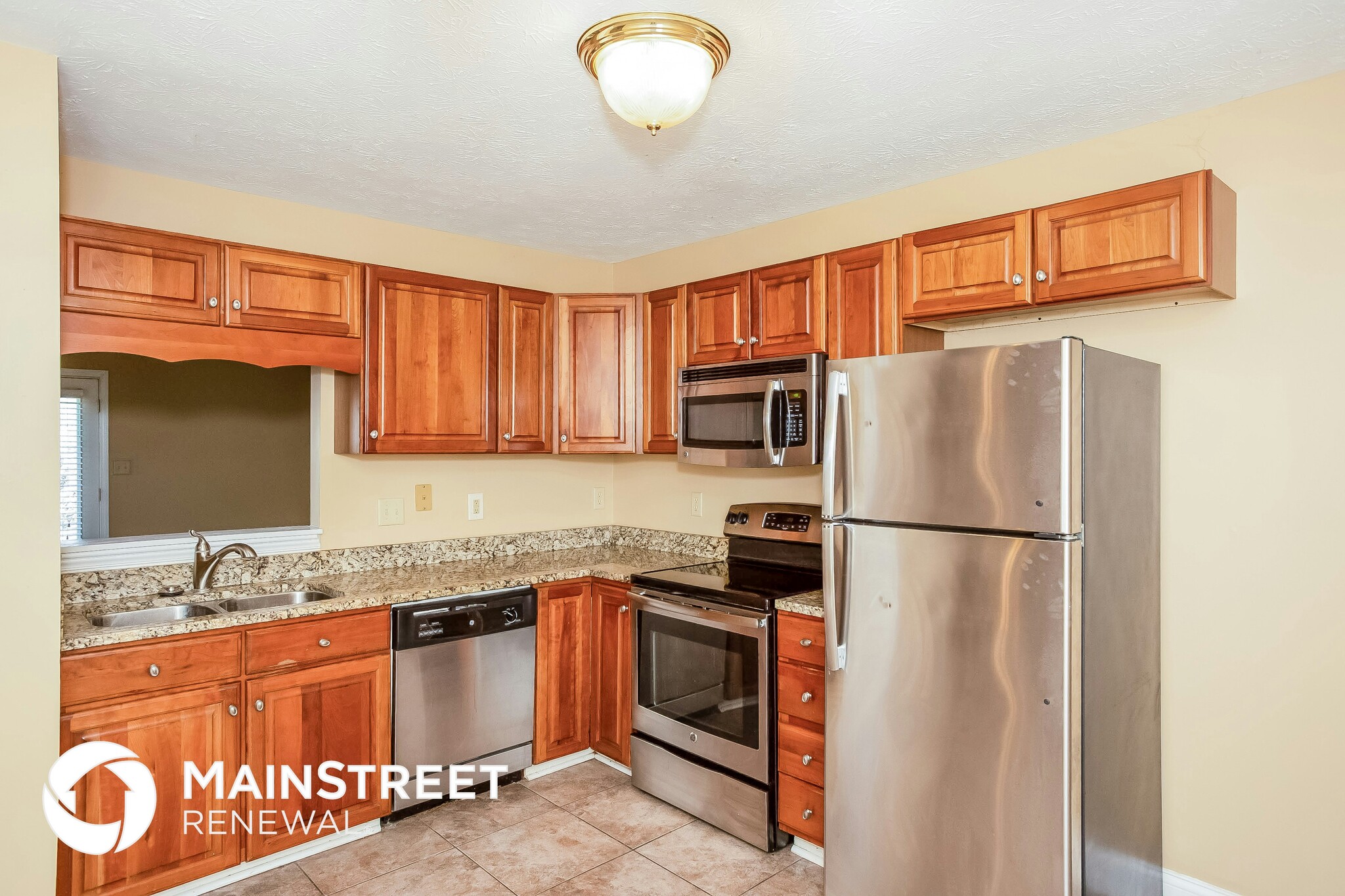 Building Photo - 1572 Cottonwood Dr