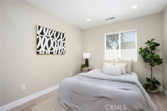 Building Photo - 708 E Elm St