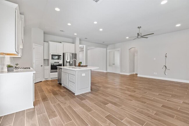 Building Photo - 3604 Mercer Rd