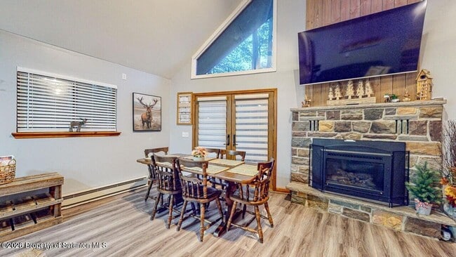 Building Photo - 2823 Fairhaven Dr