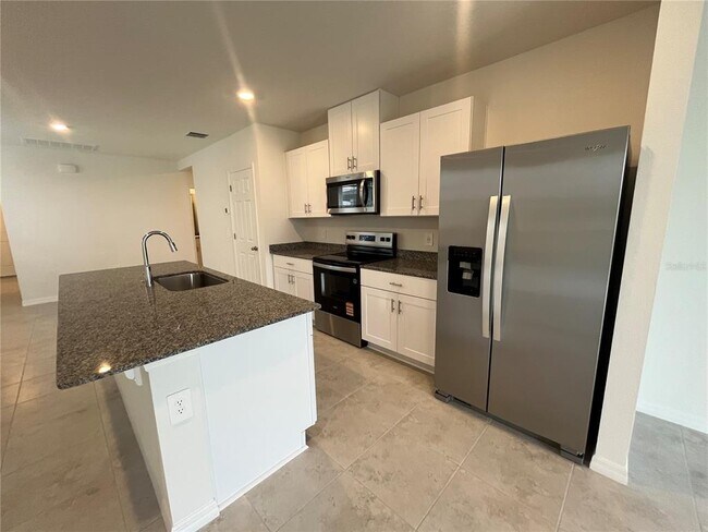 Building Photo - 3889 Giorgio Dr