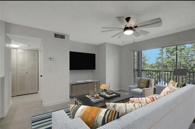 Building Photo - 10110 Winsford Oak Blvd