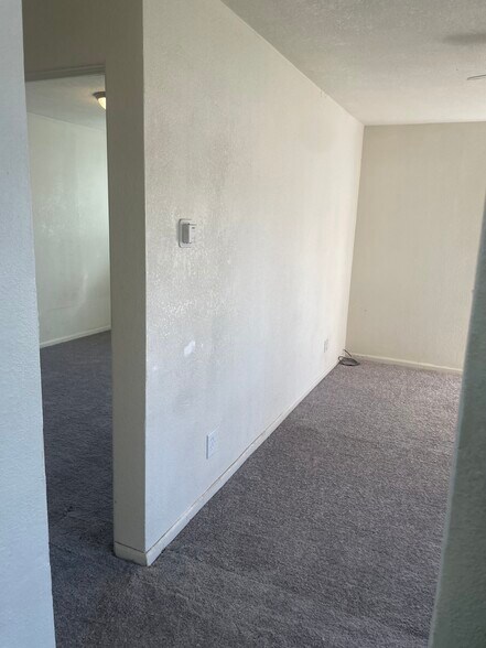 Building Photo - 1426 Clinton St