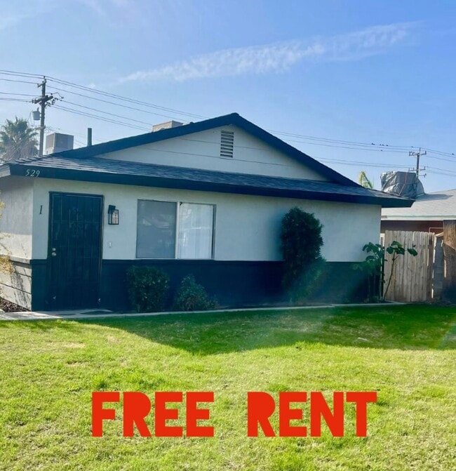 Primary Photo - 529 Knotts St