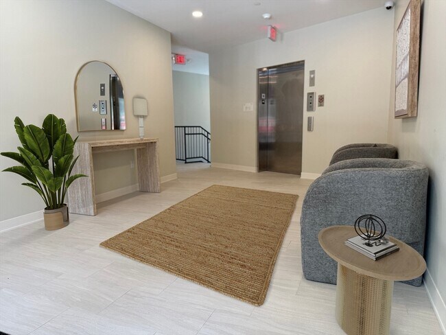 Building Photo - 500 Talbot Ave