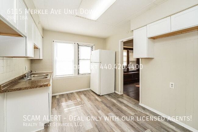Building Photo - 6115 Merkle Ave