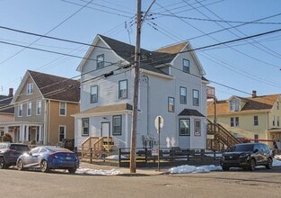 Building Photo - 144 Cottage St