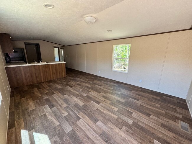 Building Photo - 3/2 New Single Wide in Cleveland County, NC