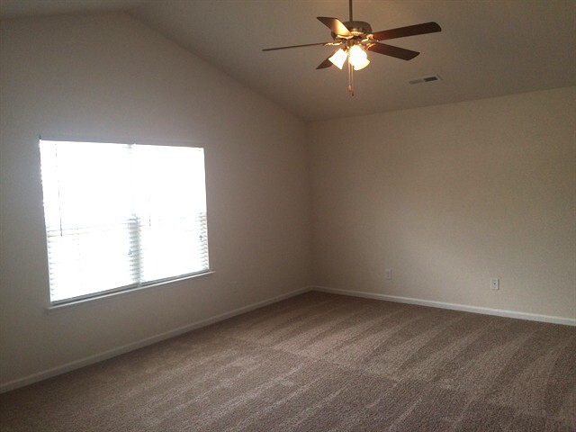 Building Photo - 1566 Cavendish Ct