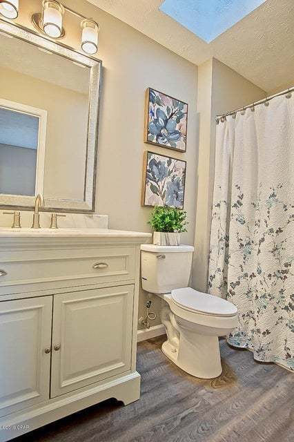 Building Photo - Charming 4-Bedroom Home in Panama City with 2 Full Bathrooms and 1325 Sq Ft."