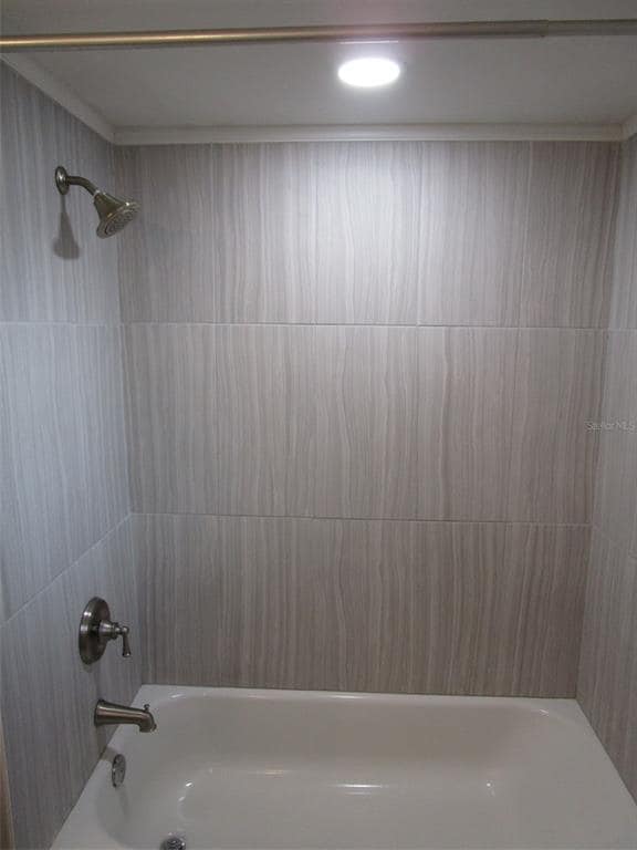 Building Photo - 7226 San Moritz Dr