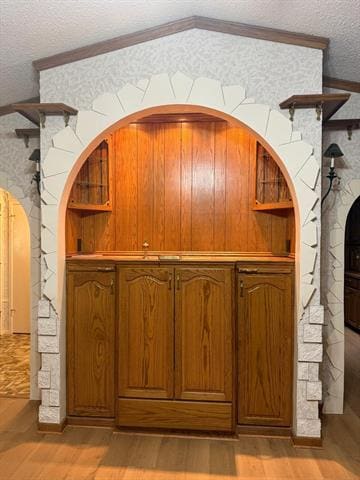 Building Photo - 2309 Richwood Dr