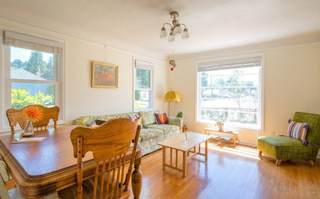 Building Photo - 8415 NE Milton St