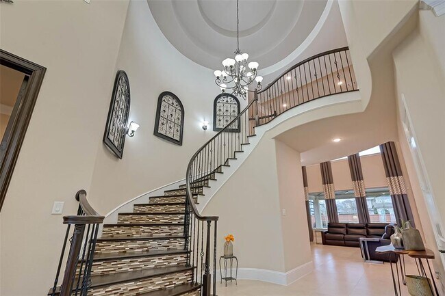 Building Photo - 17519 Galloway Forest Dr