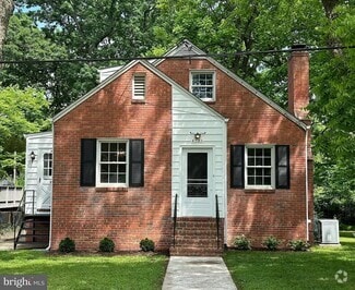 Building Photo - 6701 Rhode Island Ave
