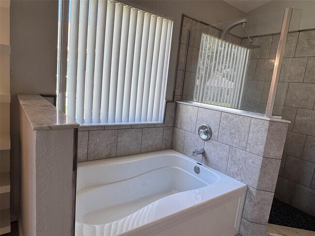 Building Photo - 3425 Canteen Ct