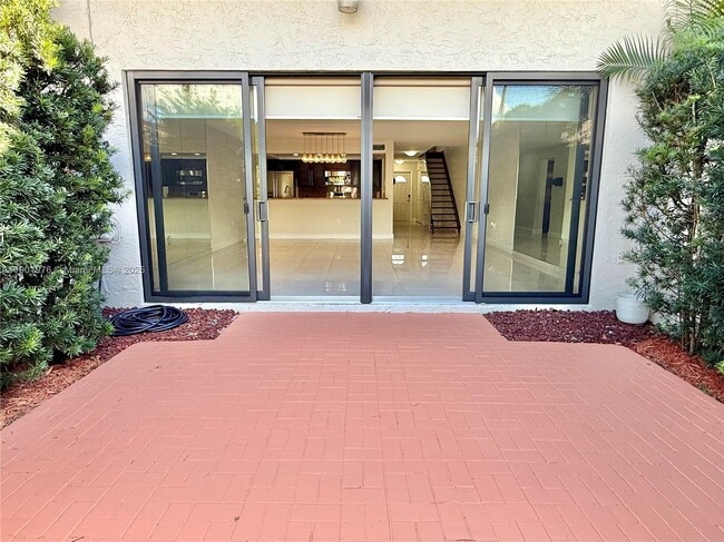 Building Photo - 8880 SW 133rd Pl
