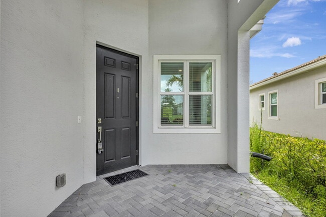 Building Photo - 9225 SW Pepoli Way