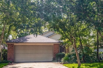 Building Photo - 1527 Linkside Dr