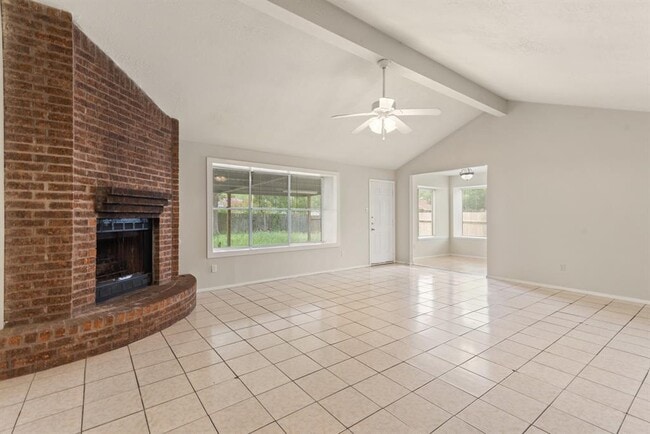 Building Photo - 2602 Orion Dr