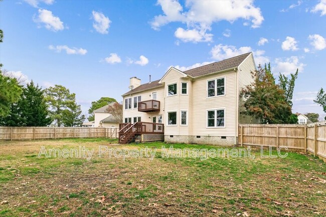 Building Photo - 141 Pine Creek Dr
