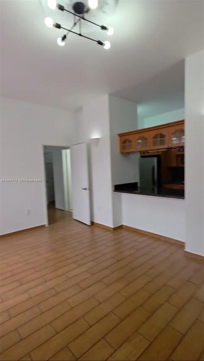 Building Photo - 7420 W 20th Ave