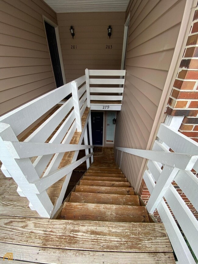 Building Photo - 279 Quail Run