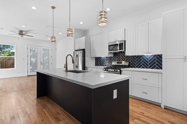 Building Photo - 2022 Thonig Rd