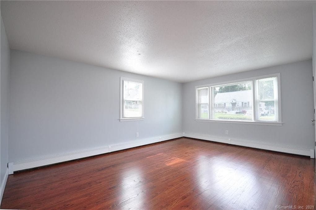 Building Photo - 135 Connecticut Ave