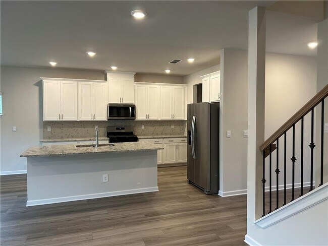 Building Photo - 6907 Winchester Pl