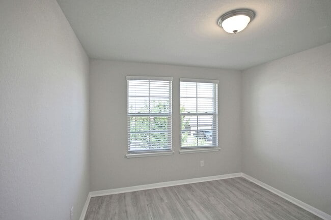 Building Photo - 2510 Diamondback Trail