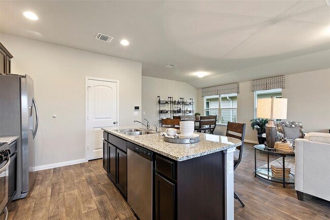 Building Photo - 500 Cassandra Dr