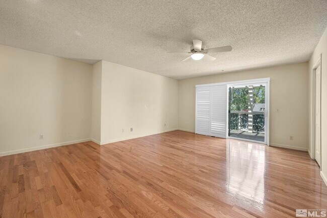 Building Photo - 840 Twin Pines Rd