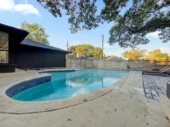 Building Photo - 9667 Timberleaf Dr