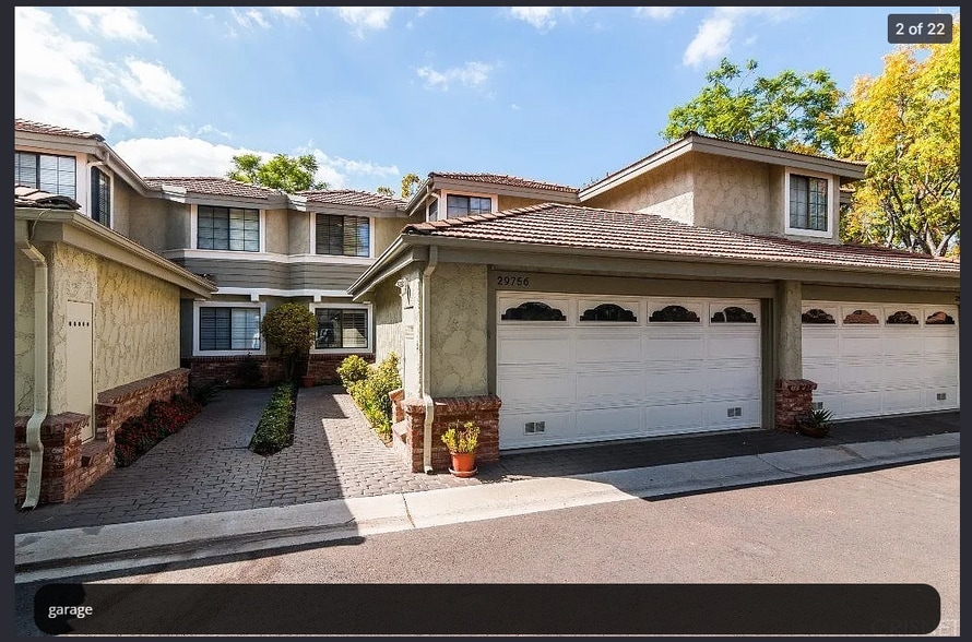 Building Photo - 29756 Strawberry Hill Dr